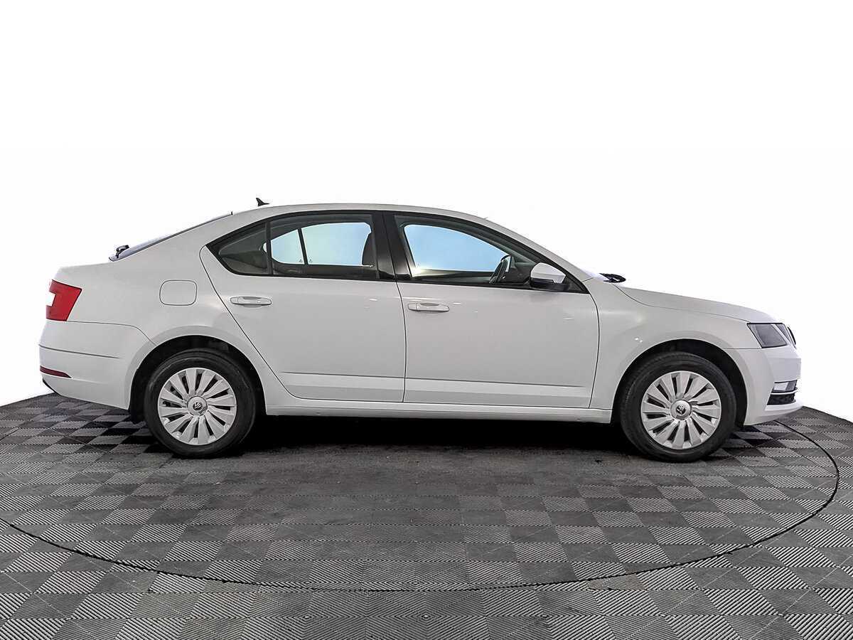 Купить Skoda Octavia, 2019, 108 838 км, фото №4