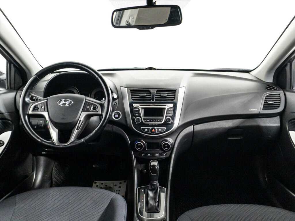 Купить Hyundai Solaris, 2015, 99 685 км, фото №13