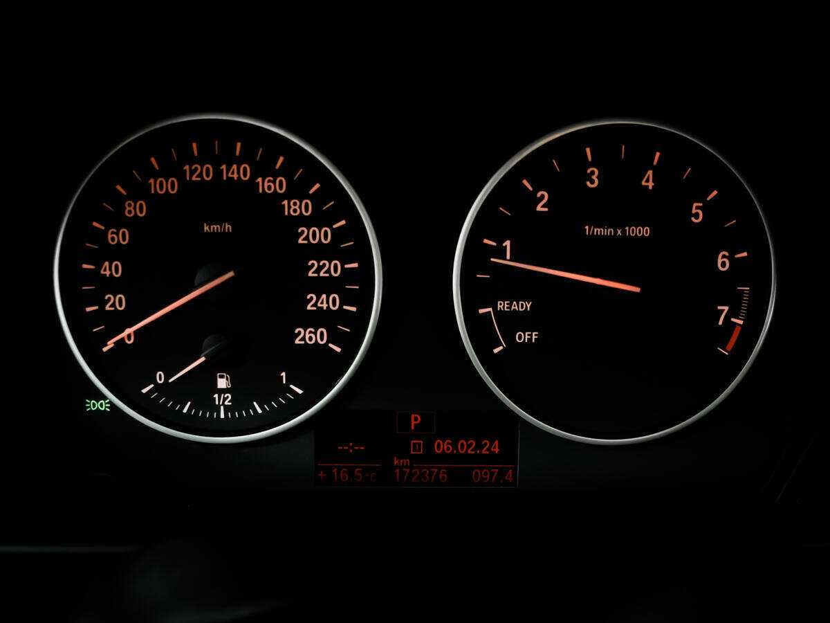 Купить BMW 1 серии 116i, 2012, 172 314 км, фото №10