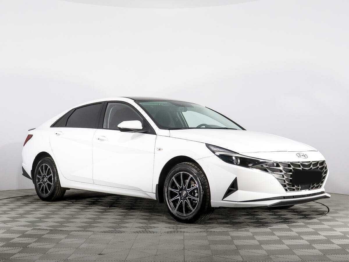 Купить Hyundai Elantra, 2021, 14 700 км, фото №3