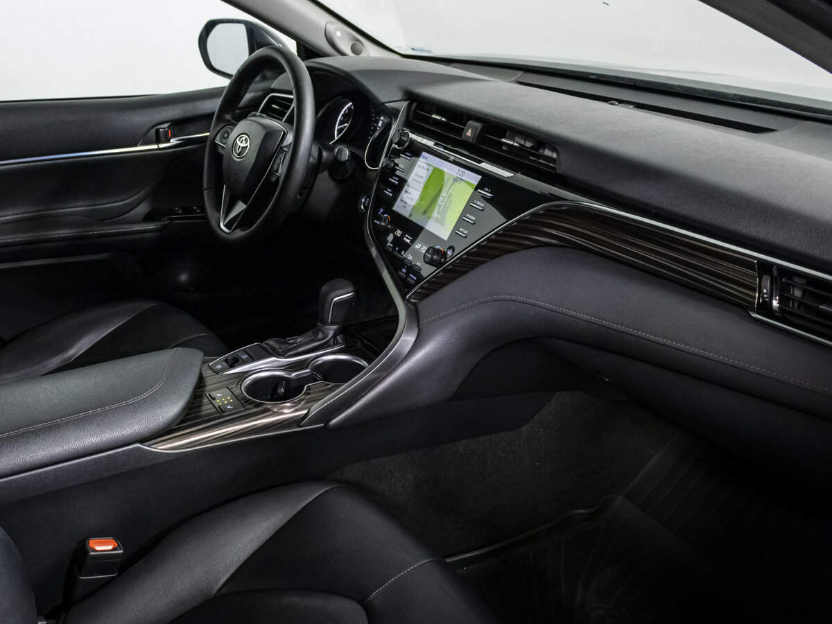 Купить Toyota Camry VIII (XV70), 2020, 129 307 км, фото №7