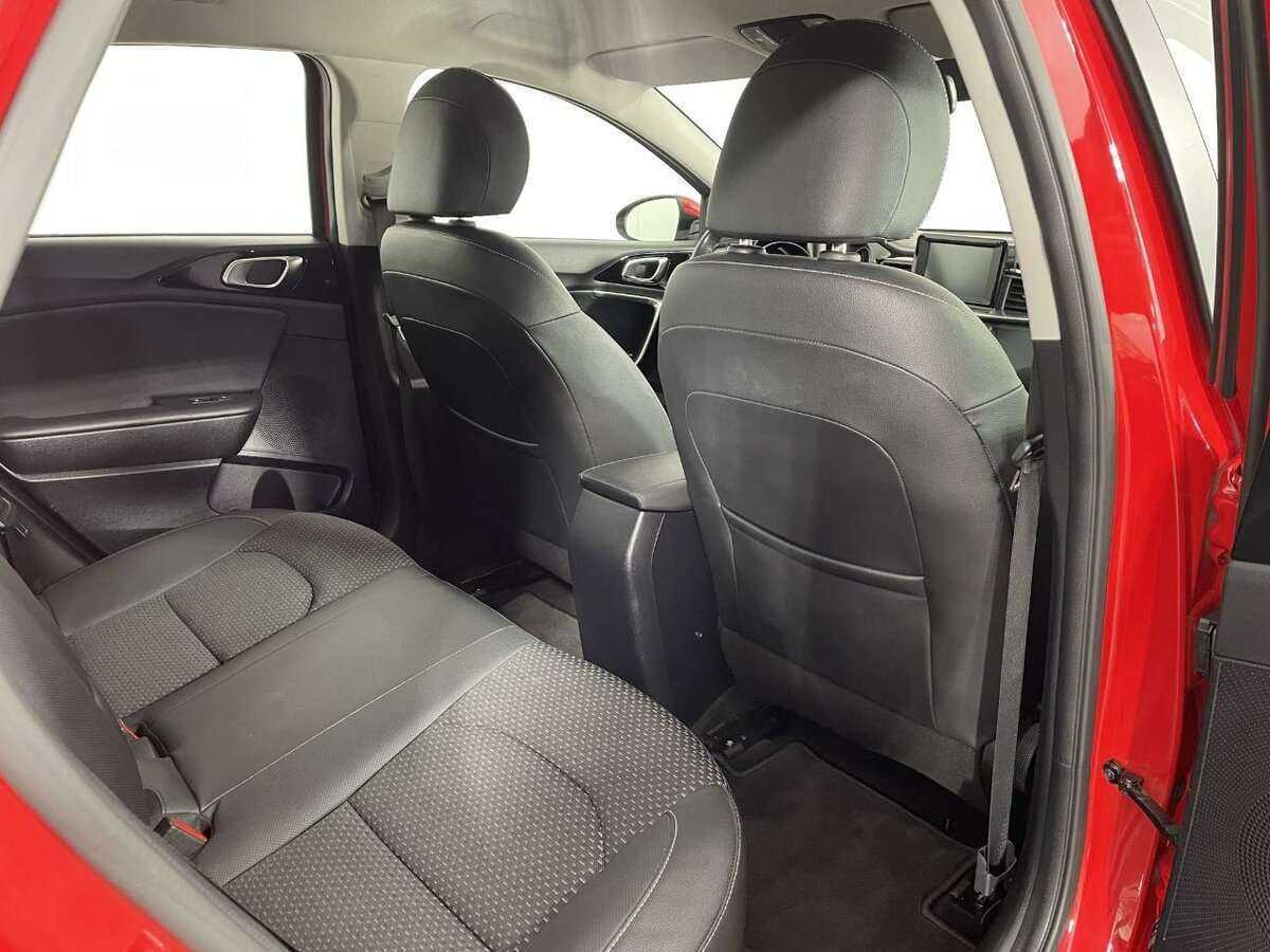 Купить Kia Ceed, 2020, 87 600 км, фото №16