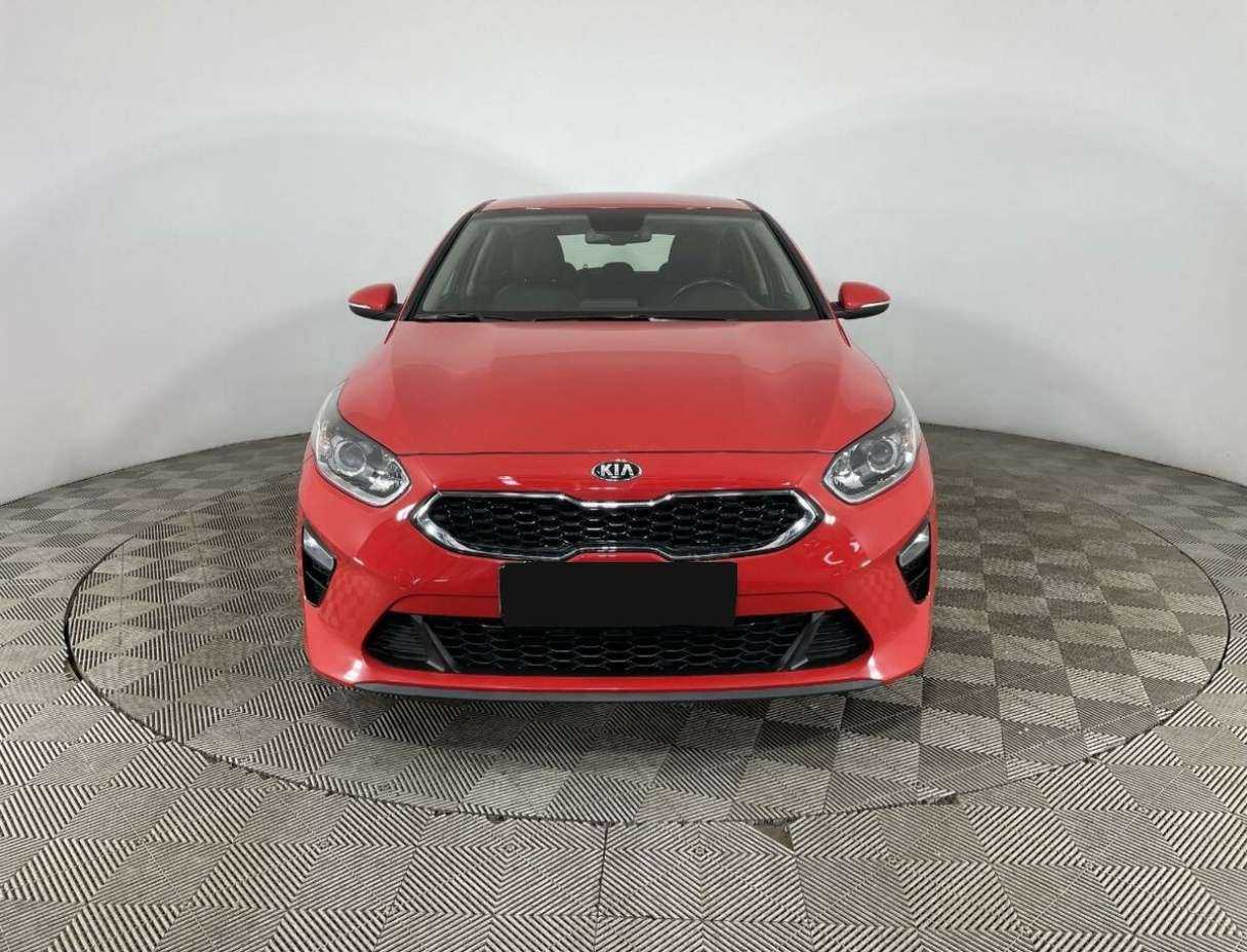 Купить Kia Ceed, 2020, 87 600 км, фото №2