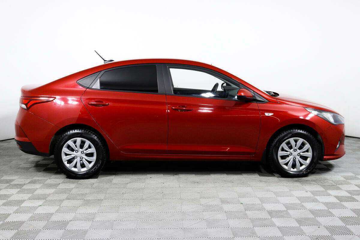 Купить Hyundai Solaris, 2020, 49 851 км, фото №4