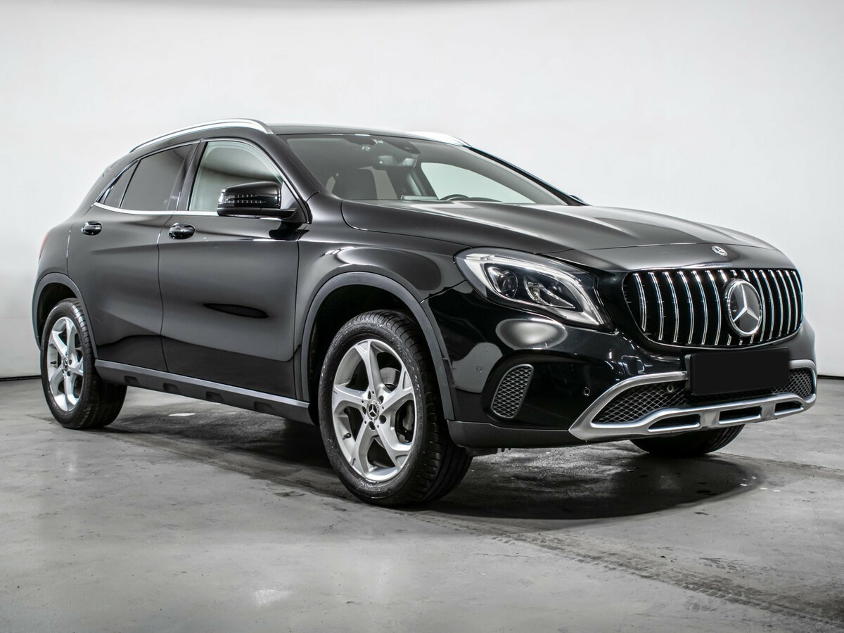 Купить Mercedes-Benz GLA 200 I (X156) Рестайлинг, 2018, 48 258 км, фото №3