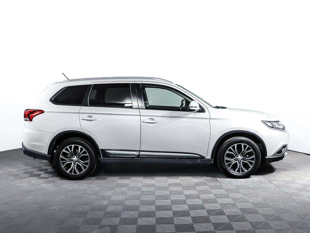 Купить Mitsubishi Outlander, 2016, 100 062 км, фото №3