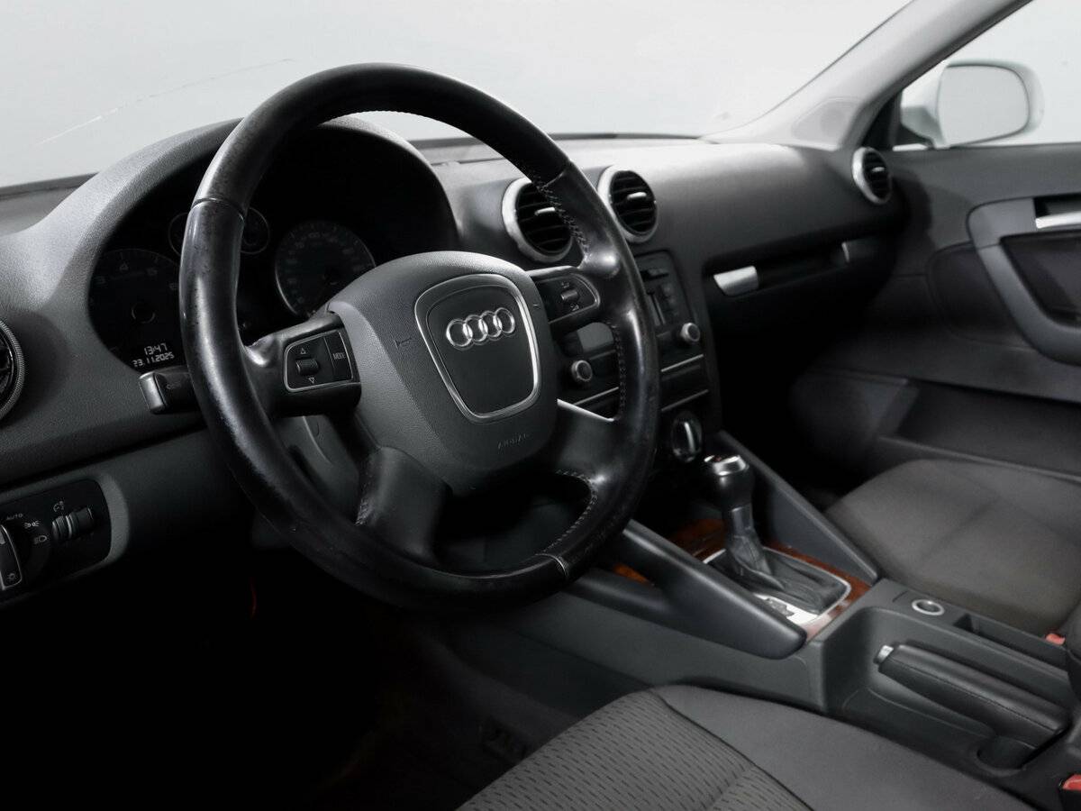 Купить Audi A3 Sportback II (8P) Рестайлинг 2, 2012, 229 767 км, фото №10