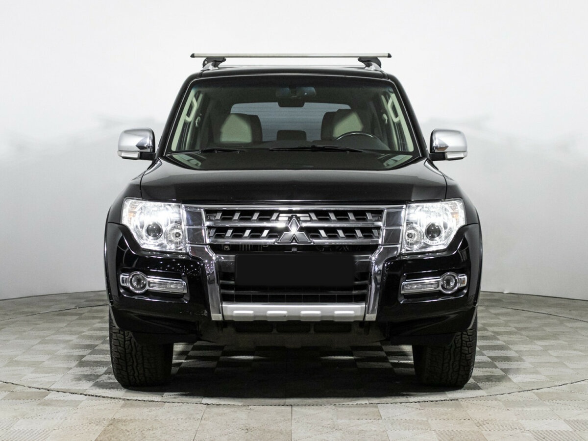 Купить Mitsubishi Pajero IV Рестайлинг 2, 2017, 141 000 км, фото №2