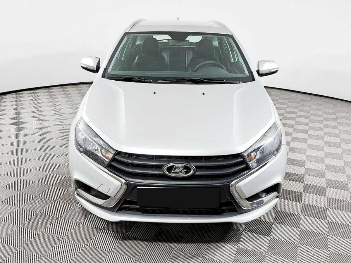 Купить Lada (ВАЗ) Vesta SW, 2019, 54 767 км, фото №2