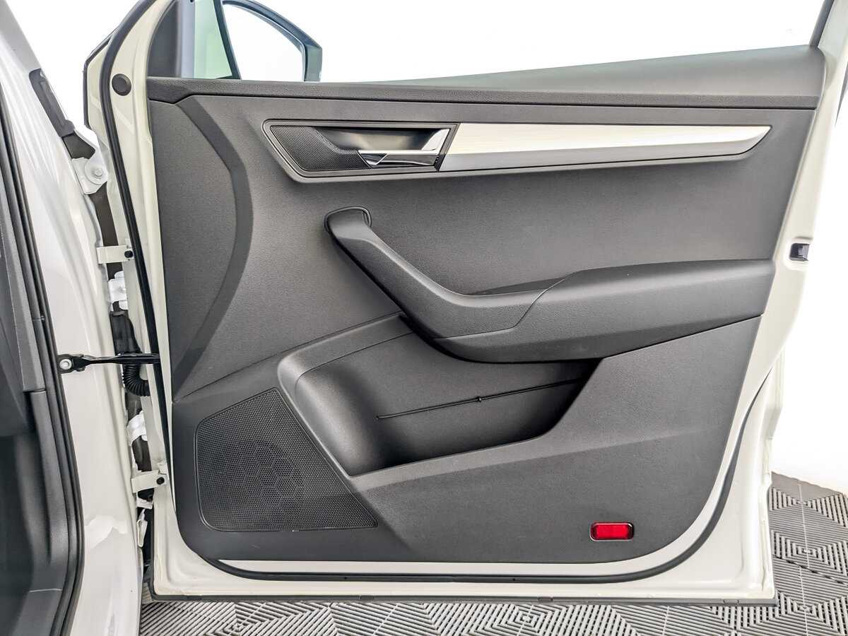 Купить Skoda Karoq, 2021, 56 020 км, фото №24