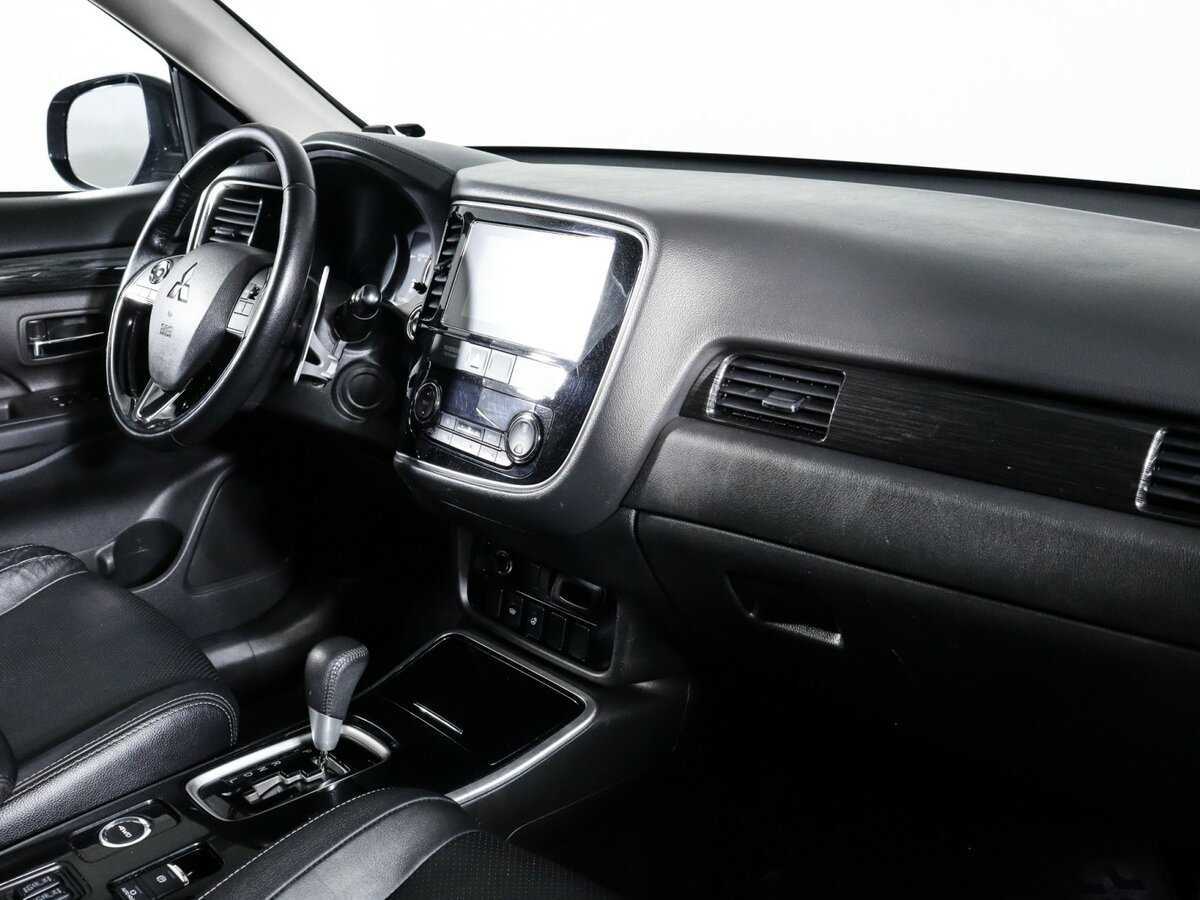Купить Mitsubishi Outlander, 2018, 103 943 км, фото №6