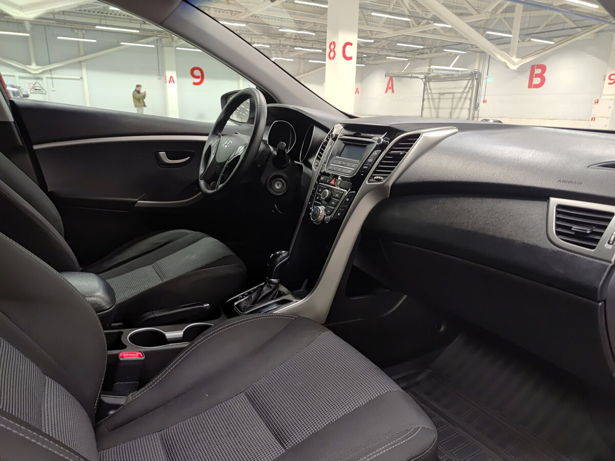 Купить Hyundai i30 II, 2012, 155 950 км, фото №11