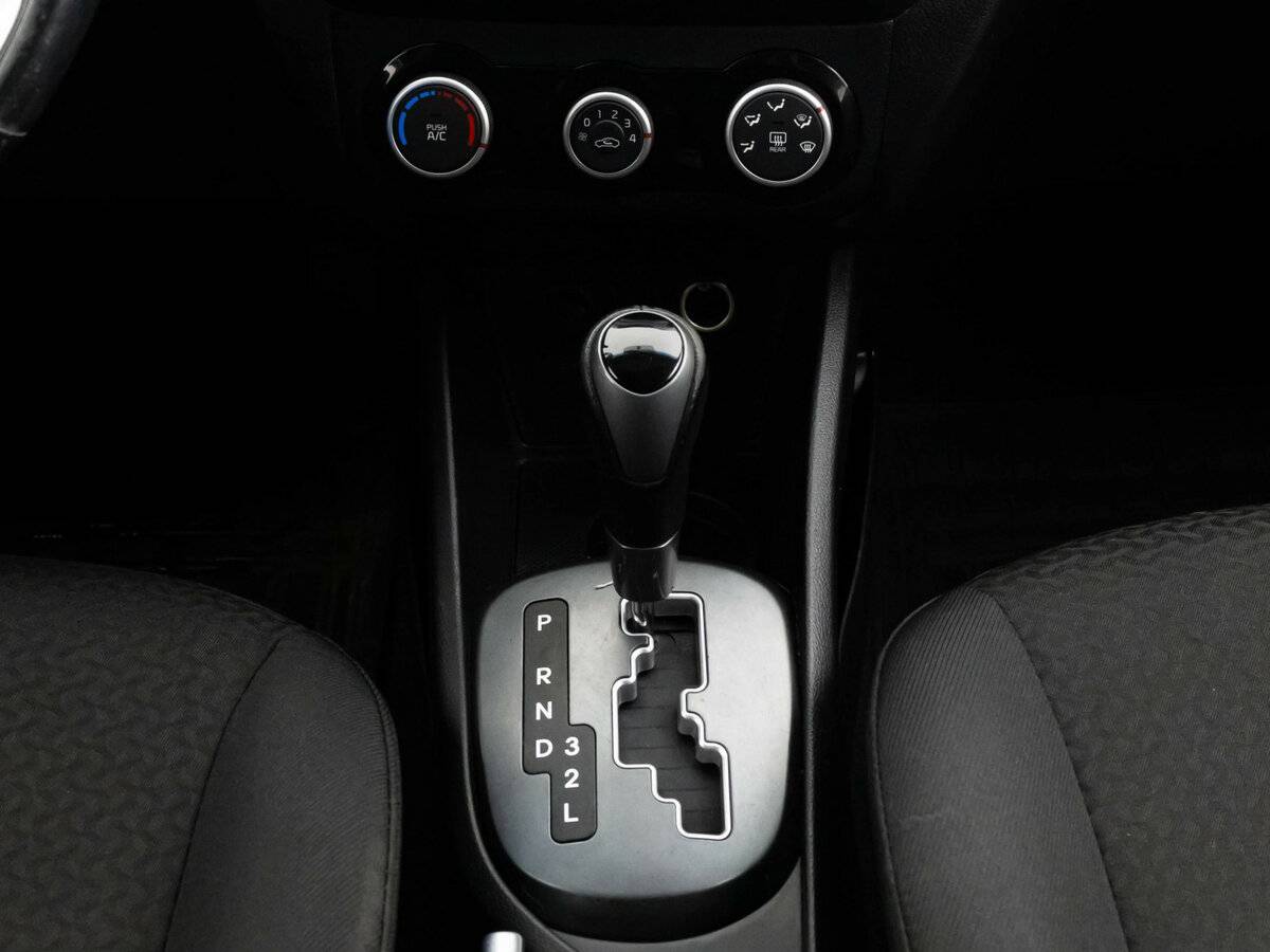 Купить Kia Rio III Рестайлинг, 2015, 272 342 км, фото №11