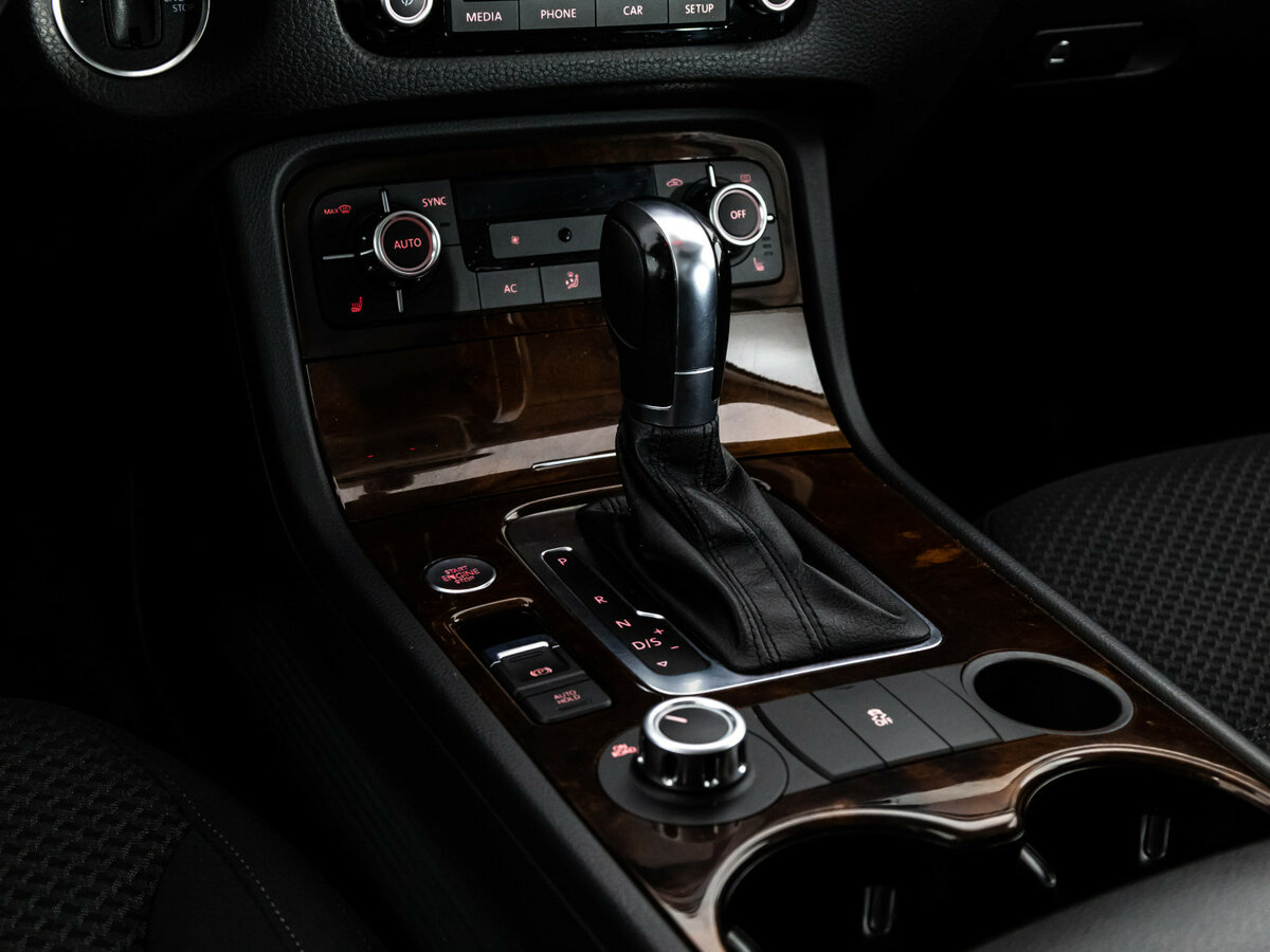 Купить Volkswagen Touareg II, 2012, 127 785 км, фото №10