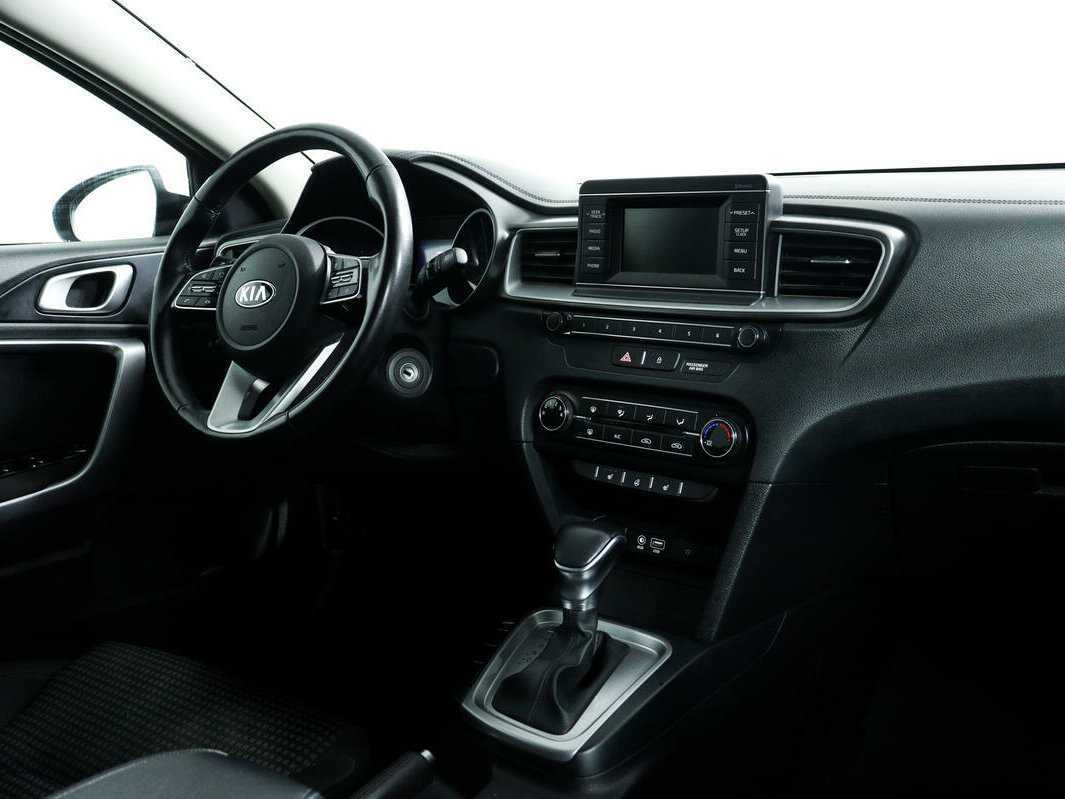 Купить Kia Ceed, 2019, 61 500 км, фото №9