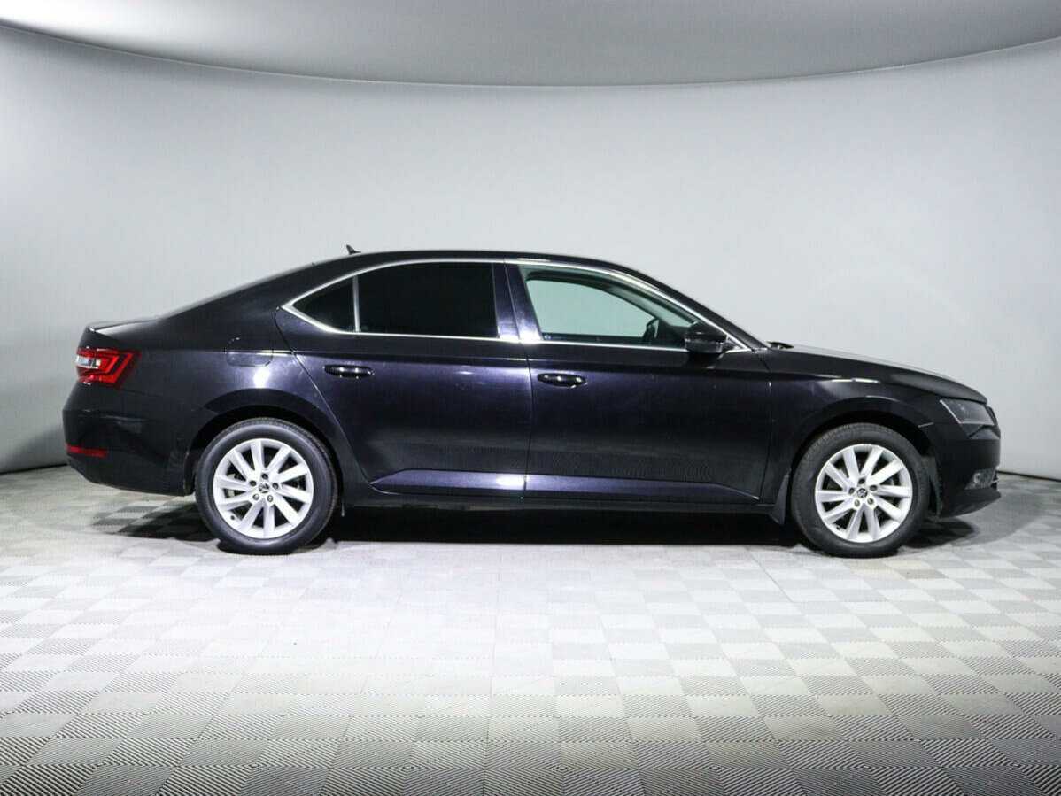 Купить Skoda Superb, 2019, 52 993 км, фото №4