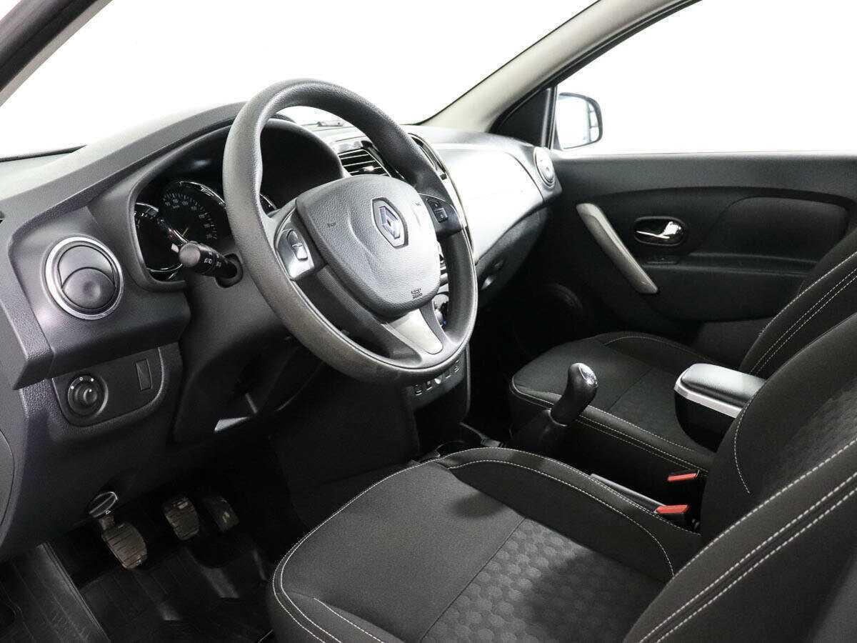 Купить Renault Logan, 2018, 124 000 км, фото №8