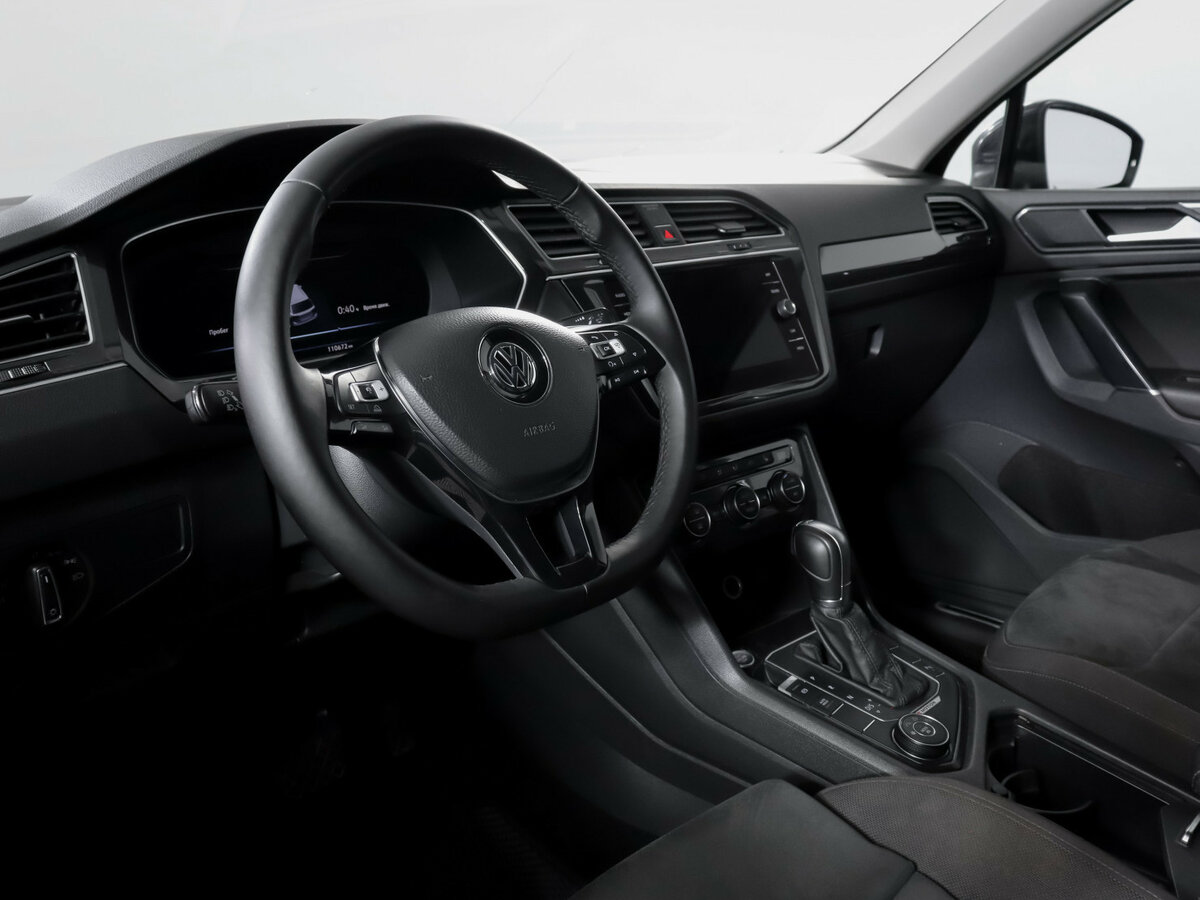 Купить Volkswagen Tiguan II, 2018, 110 600 км, фото №11