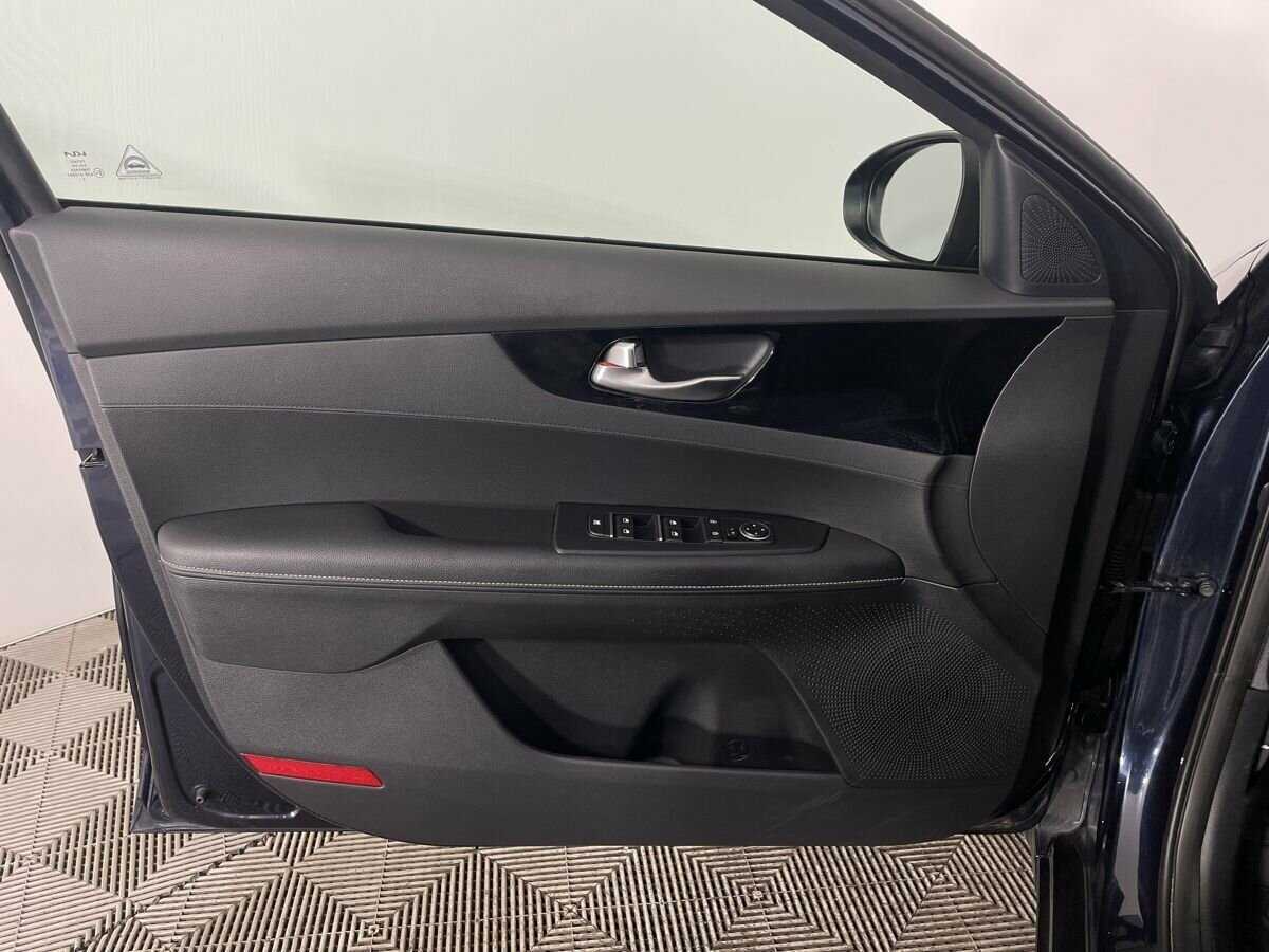Купить Kia Cerato, 2021, 62 999 км, фото №8