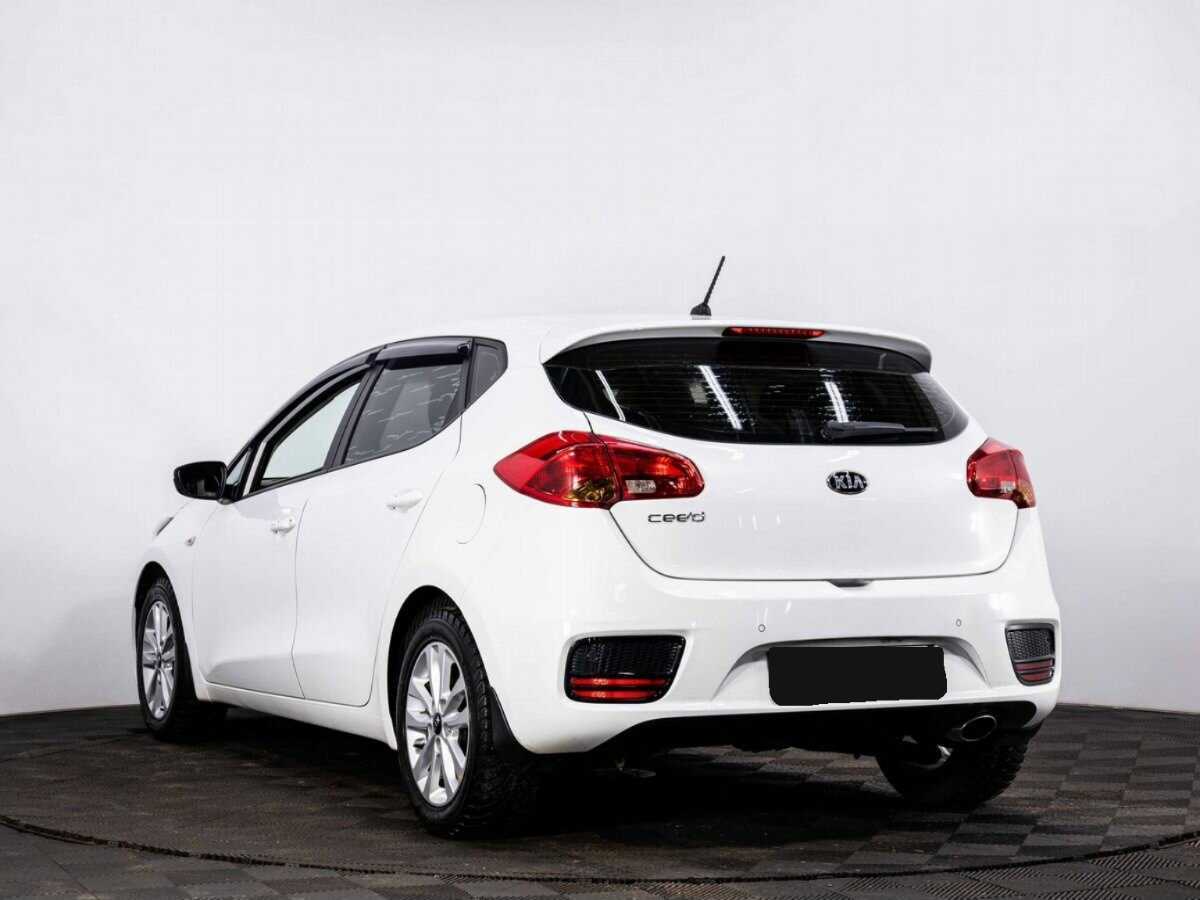 Купить Kia Ceed, 2016, 124 380 км, фото №4