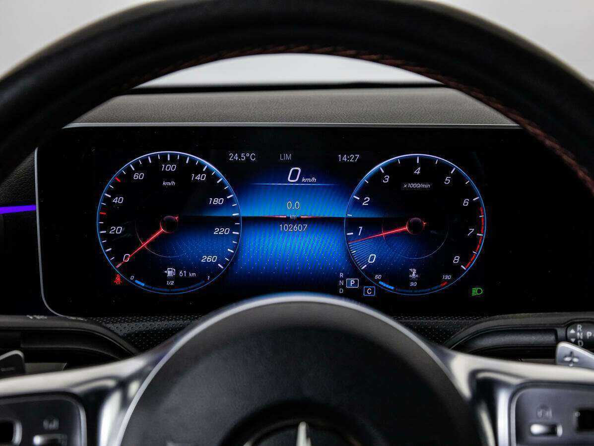 Купить Mercedes-Benz CLA 200, 2019, 102 489 км, фото №12