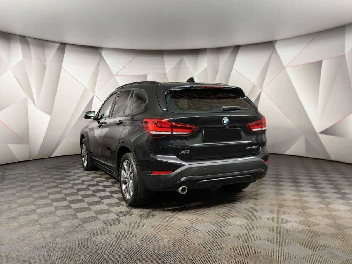 Купить BMW X1 18d xDrive, 2020, 64 634 км, фото №4