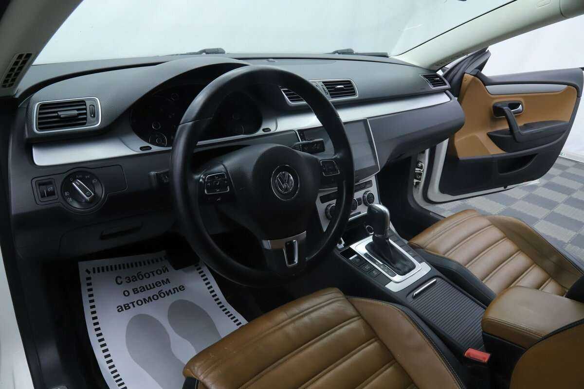 Купить Volkswagen Passat CC, 2013, 162 500 км, фото №9