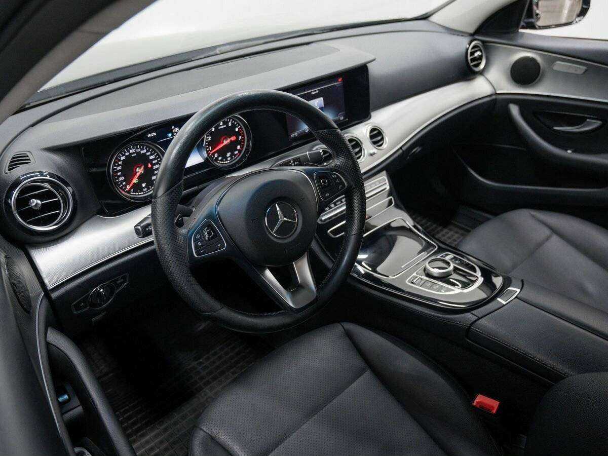 Купить Mercedes-Benz E-Класс 200, 2017, 108 000 км, фото №13