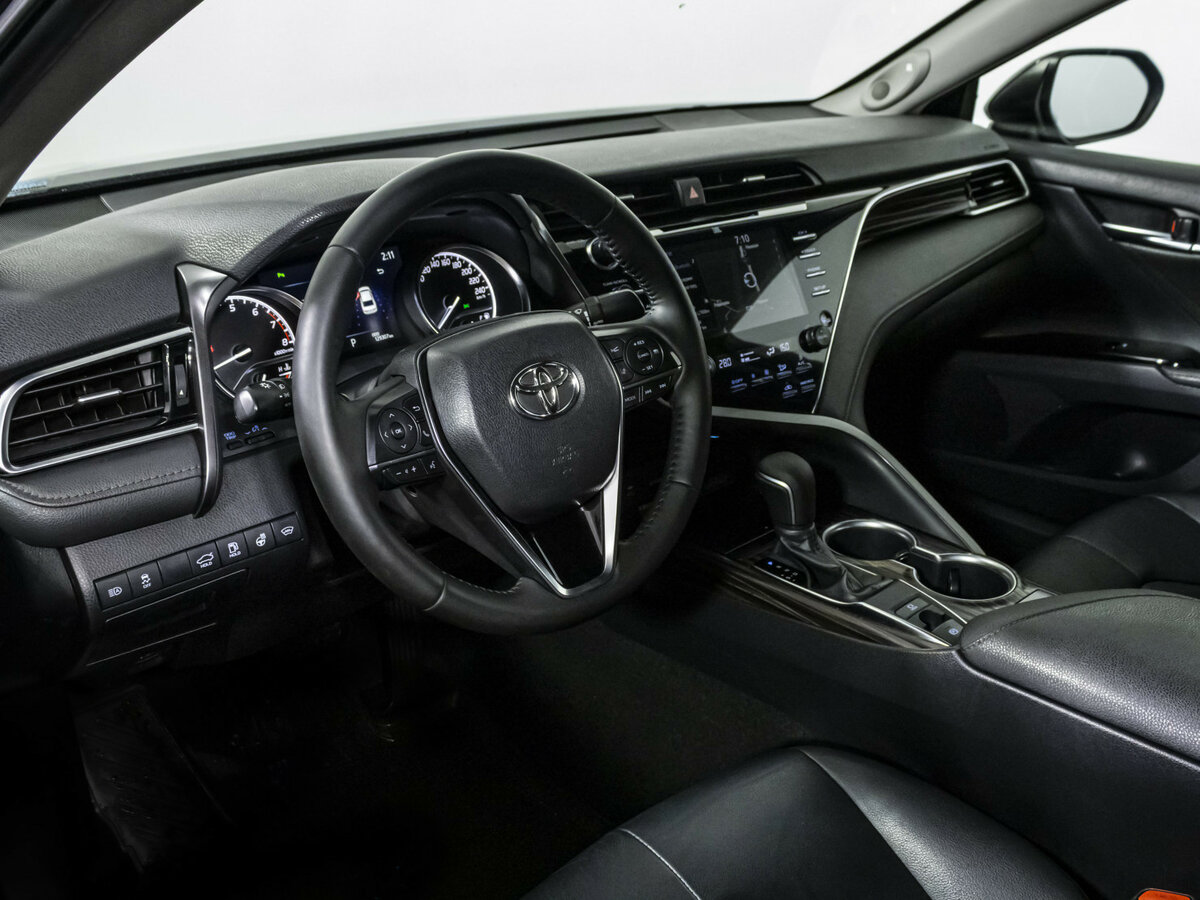 Купить Toyota Camry VIII (XV70), 2020, 129 307 км, фото №9