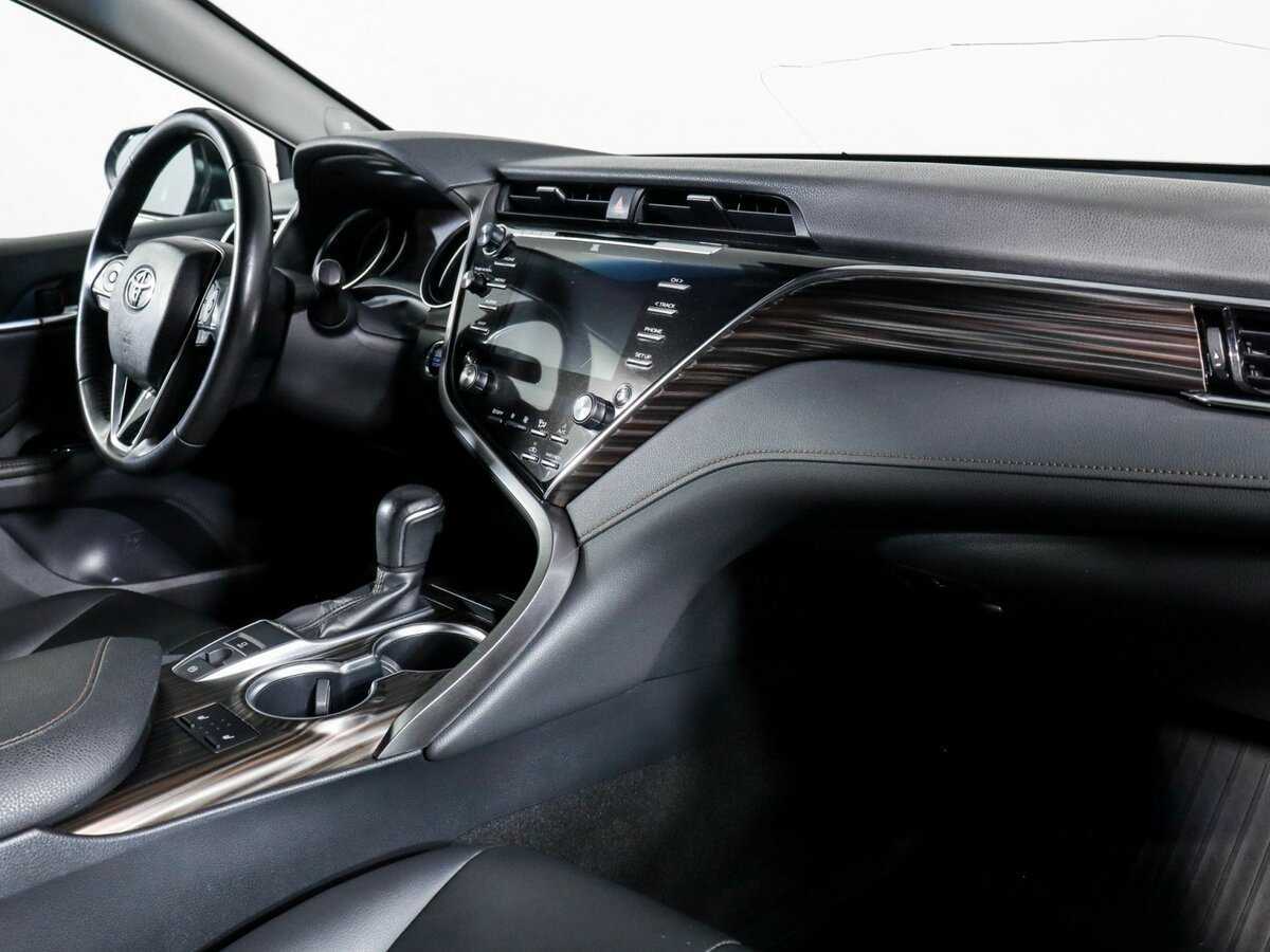 Купить Toyota Camry, 2018, 83 610 км, фото №6