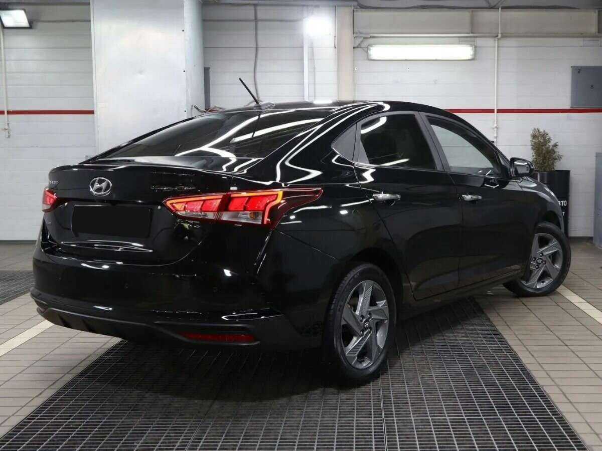 Купить Hyundai Solaris, 2021, 56 000 км, фото №2