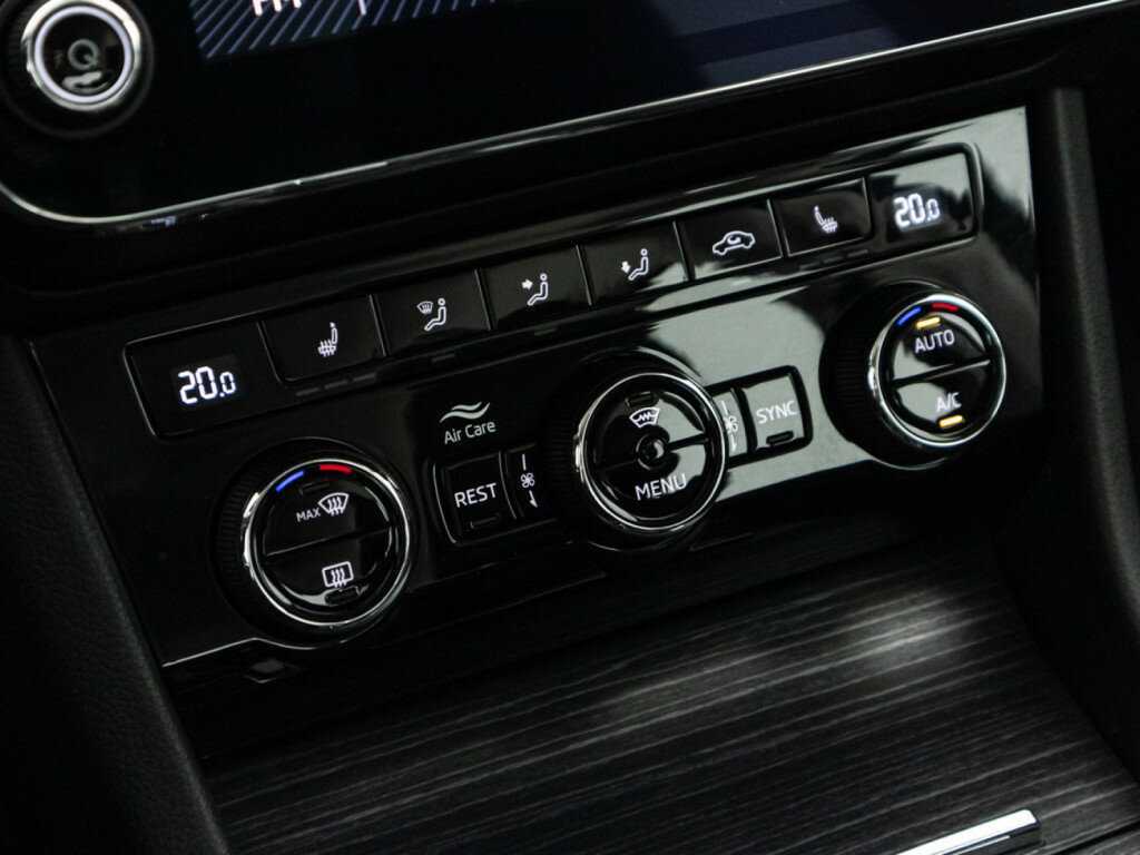 Купить Skoda Superb, 2020, 72 551 км, фото №15