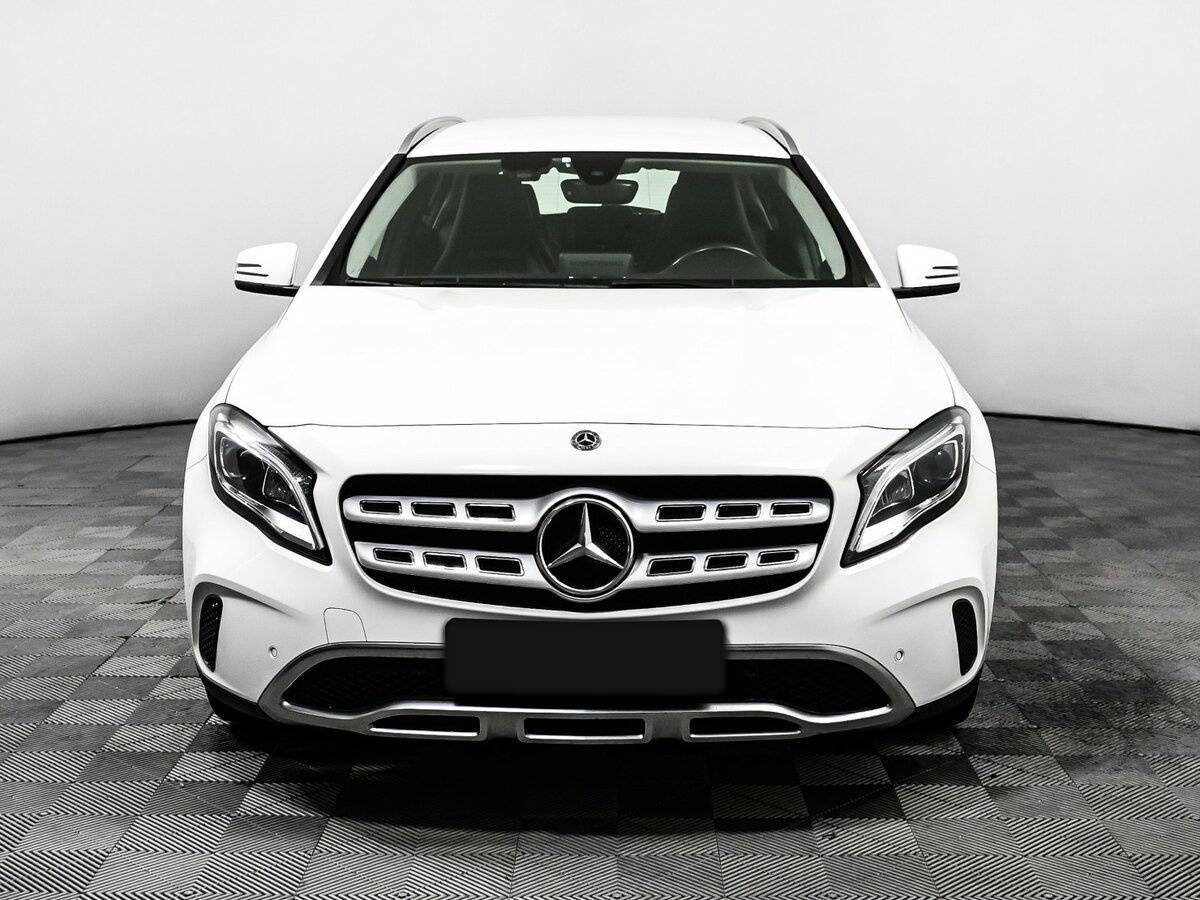 Купить Mercedes-Benz GLA 200, 2019, 94 360 км, фото №2