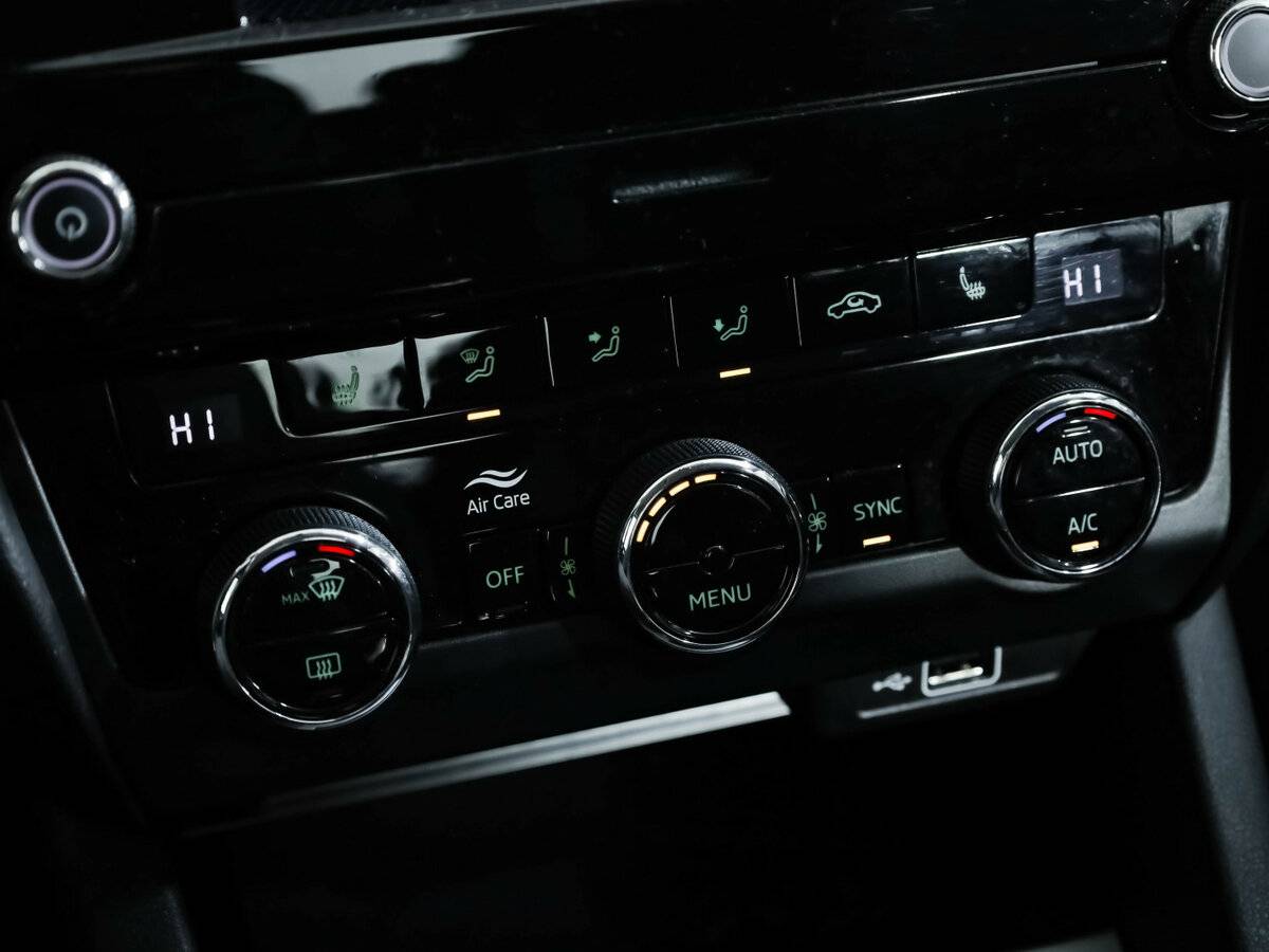 Купить Skoda Octavia III (A7) Рестайлинг, 2020, 211 405 км, фото №16