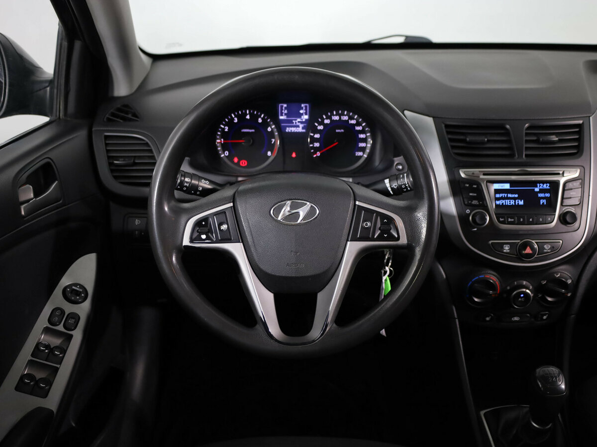 Купить Hyundai Solaris I Рестайлинг, 2016, 229 506 км, фото №8