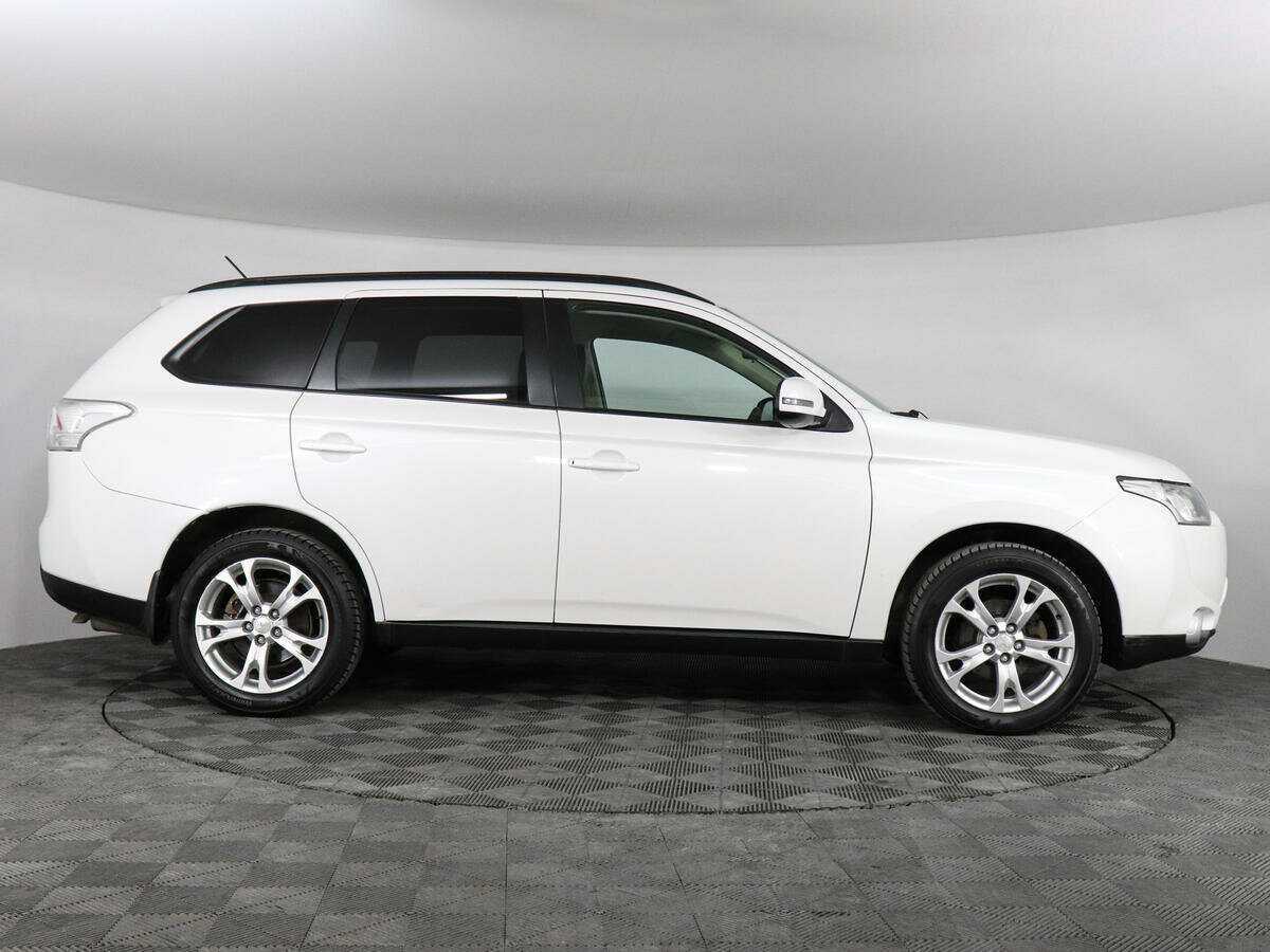 Купить Mitsubishi Outlander, 2013, 121 659 км, фото №4