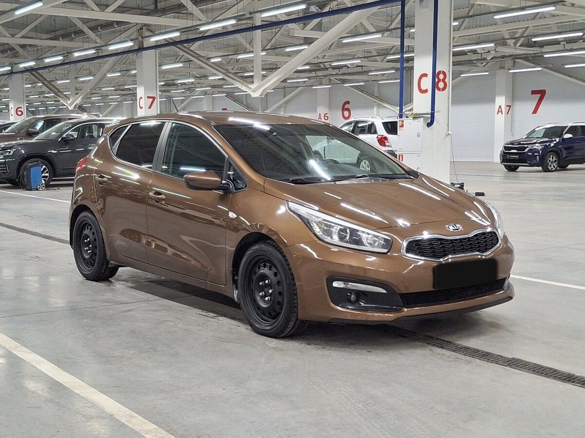Купить Kia Ceed II Рестайлинг, 2015, 111 891 км, фото №3