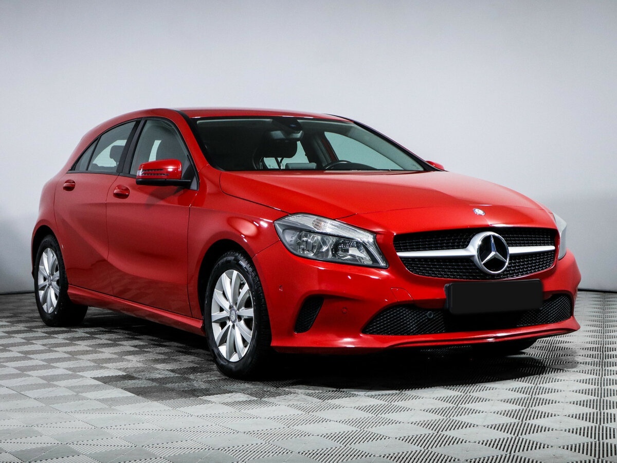 Купить Mercedes-Benz A-Класс 180 III (W176) Рестайлинг, 2015, 100 020 км, фото №3