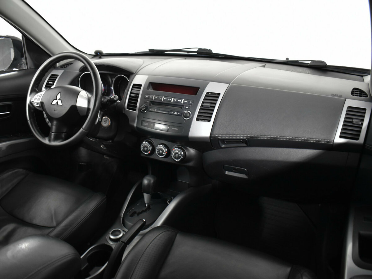 Купить Mitsubishi Outlander II Рестайлинг, 2012, 289 659 км, фото №8