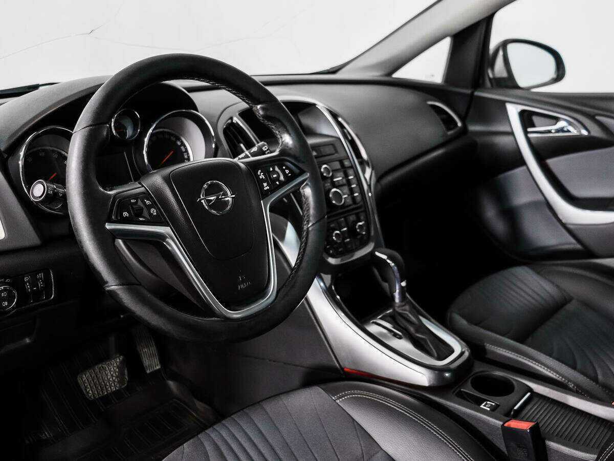 Купить Opel Astra, 2013, 288 491 км, фото №9
