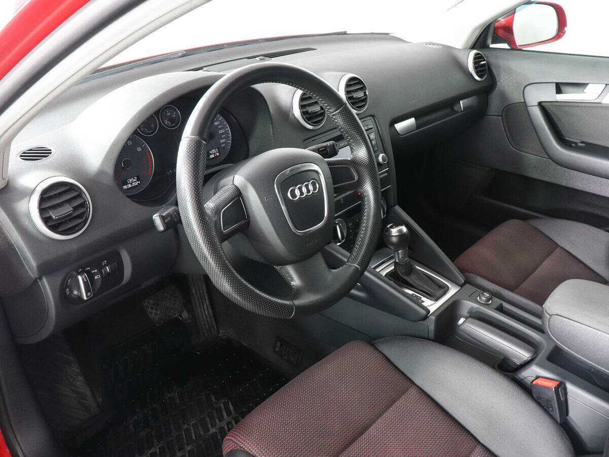 Купить Audi A3 Sportback, 2012, 188 176 км, фото №9