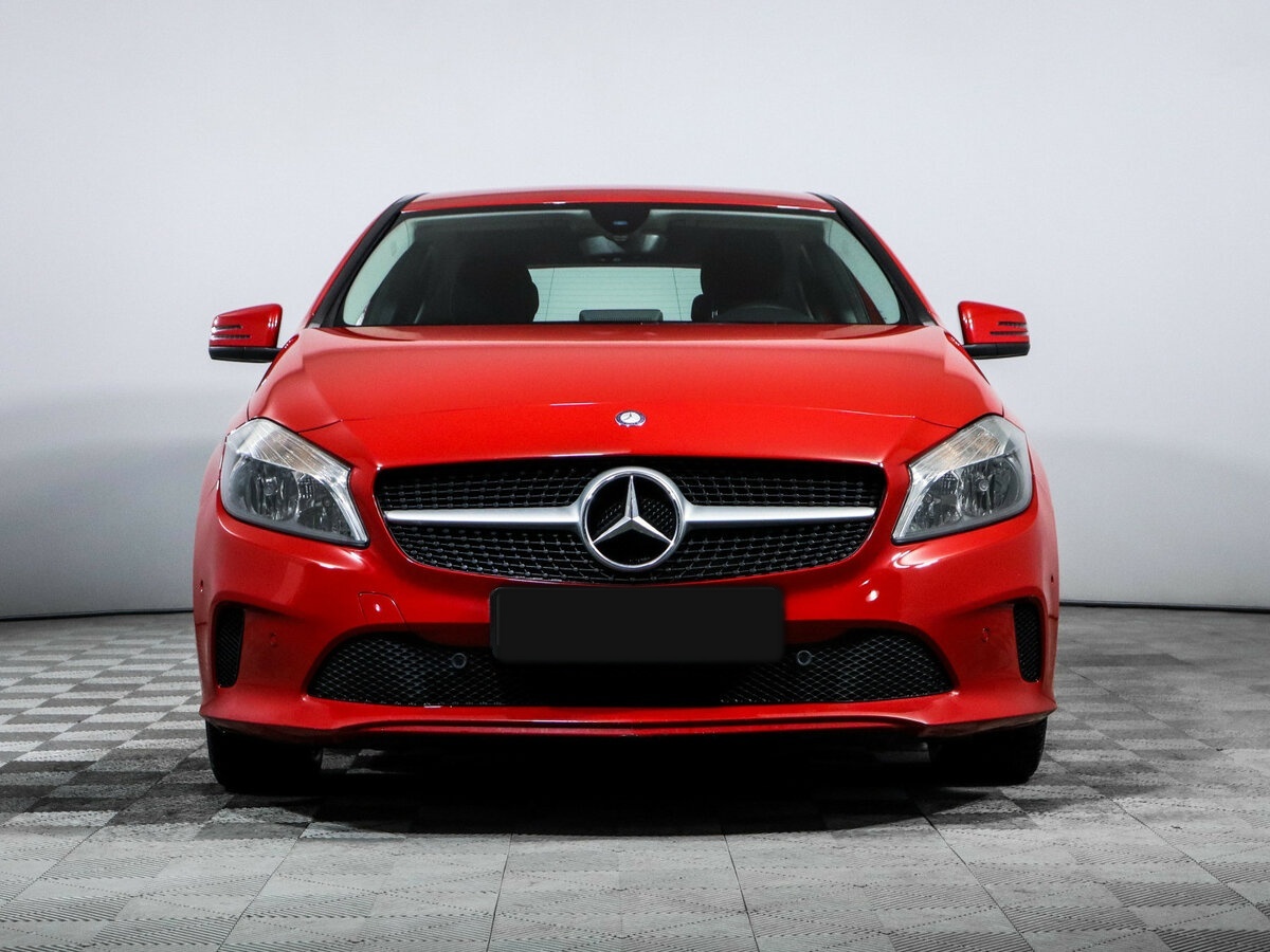 Купить Mercedes-Benz A-Класс 180 III (W176) Рестайлинг, 2015, 100 020 км, фото №2