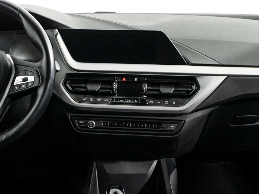 Купить BMW 1 серии 120d xDrive, 2019, 140 424 км, фото №14