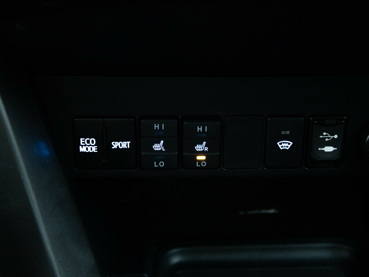 Купить Toyota RAV4 IV (XA40) Рестайлинг, 2019, 97 801 км, фото №14