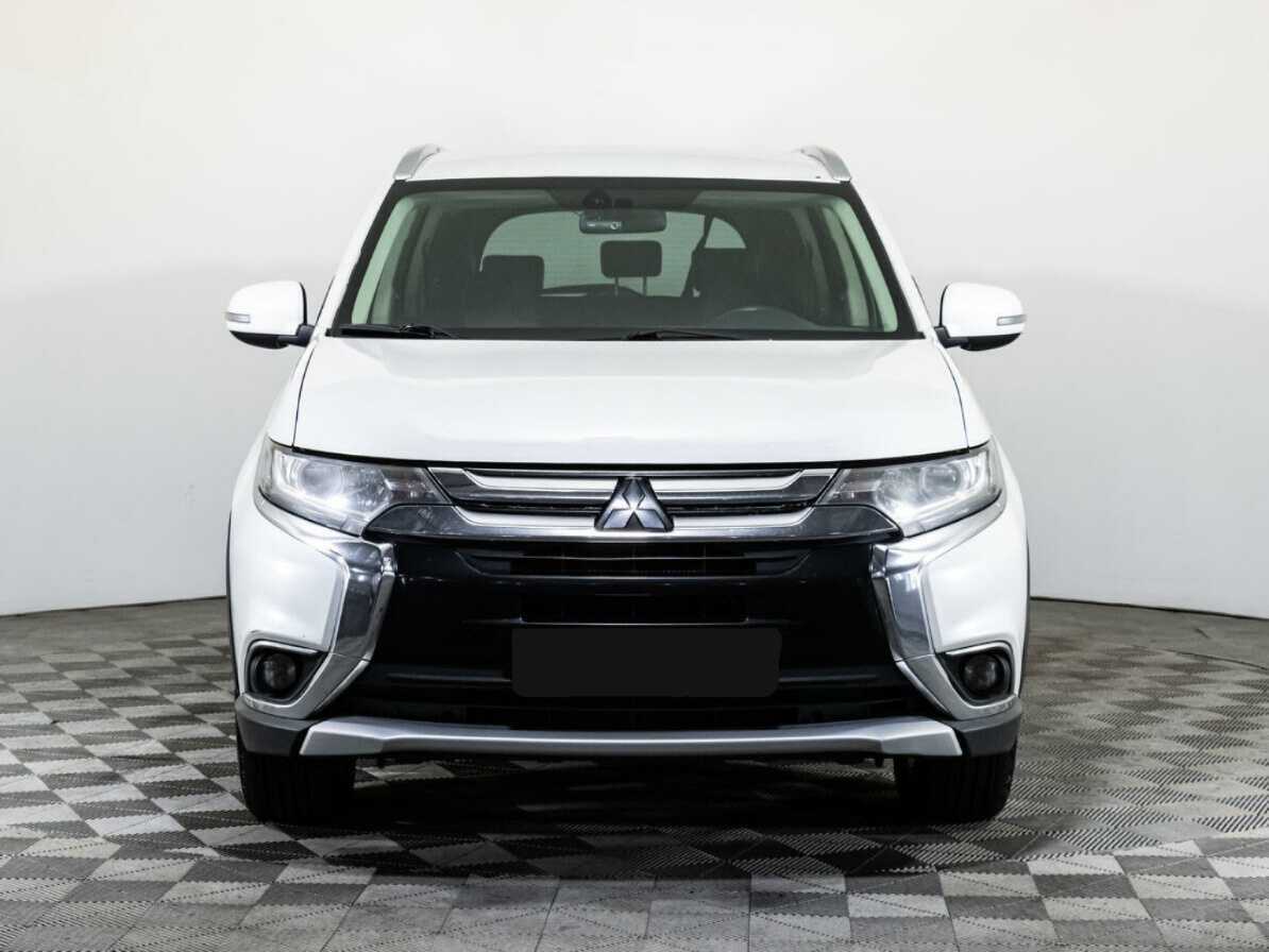 Купить Mitsubishi Outlander, 2017, 140 611 км, фото №2