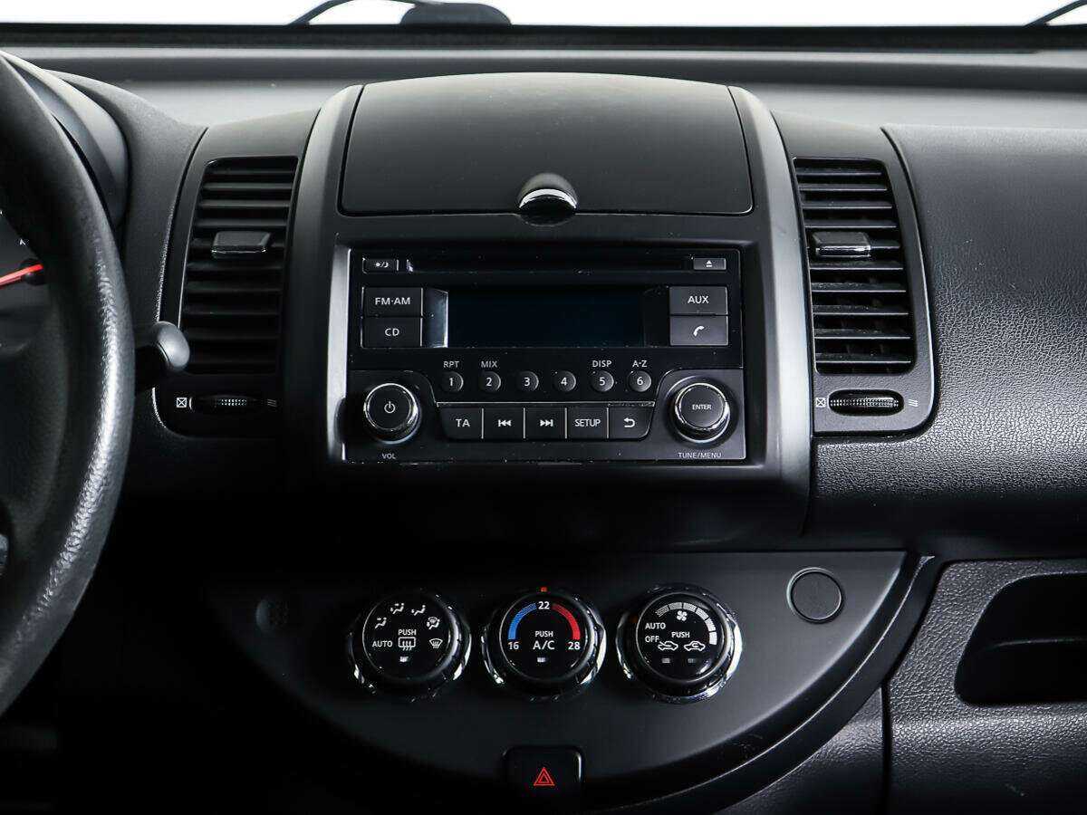 Купить Nissan Note, 2012, 97 744 км, фото №9