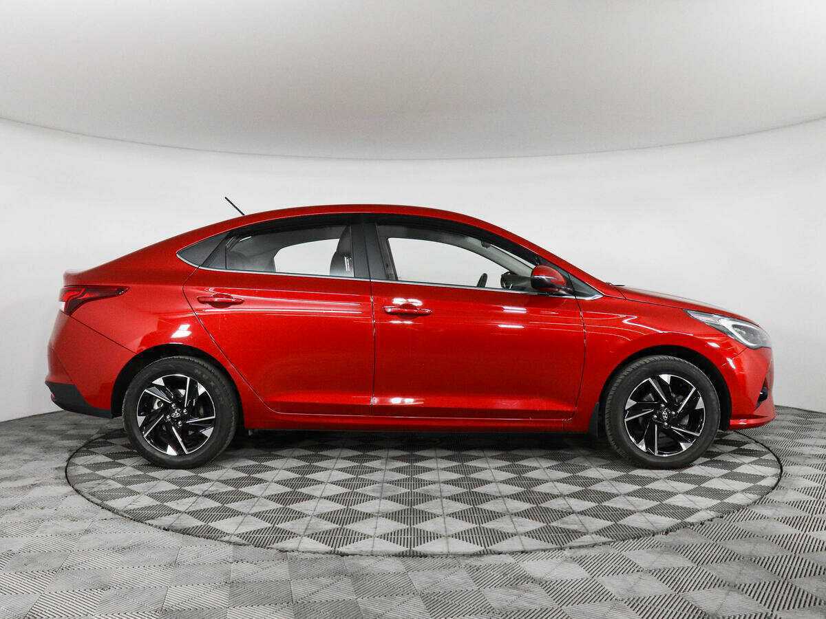 Купить Hyundai Solaris, 2022, 31 421 км, фото №4