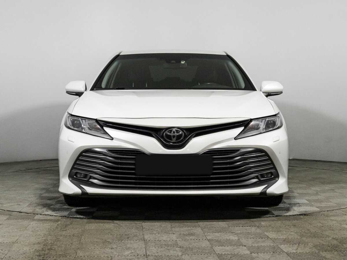 Купить Toyota Camry, 2019, 150 818 км, фото №2