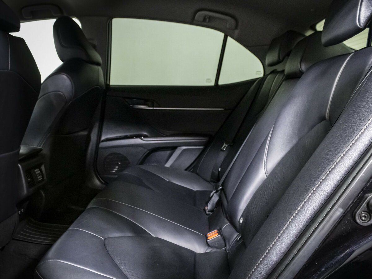 Купить Toyota Camry VIII (XV70), 2020, 129 307 км, фото №8