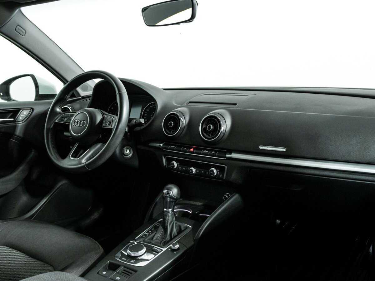 Купить Audi A3, 2019, 53 635 км, фото №9